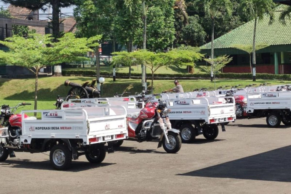 100 Unit Motor Operasional untuk 50 Koperasi Merah Putih di Kuningan