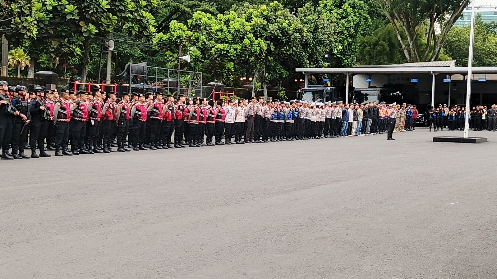 1.672 Personel & 11 Titik Penyekatan: Pengamanan Takbiran 2026 Bandung