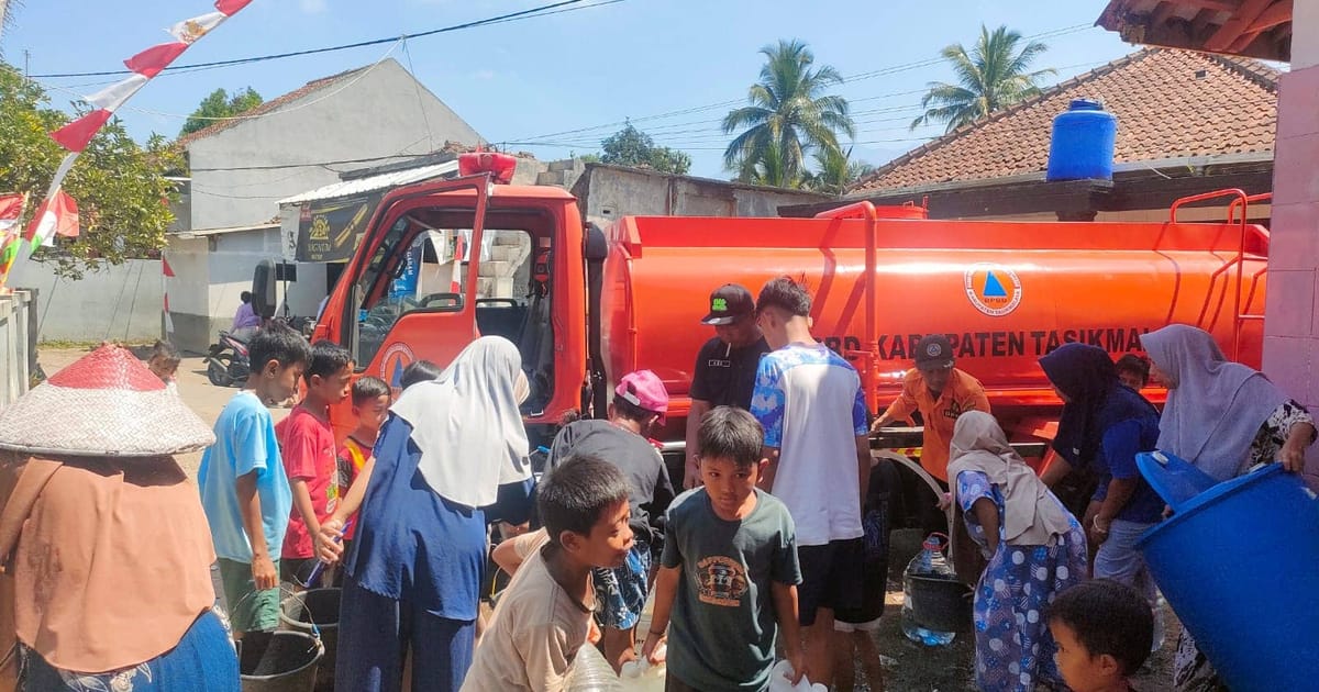 257.000 Liter Air Bersih Disalurkan ke 30.021 Jiwa Terdampak Kekeringan di 19 Kecamatan Tasikmalaya