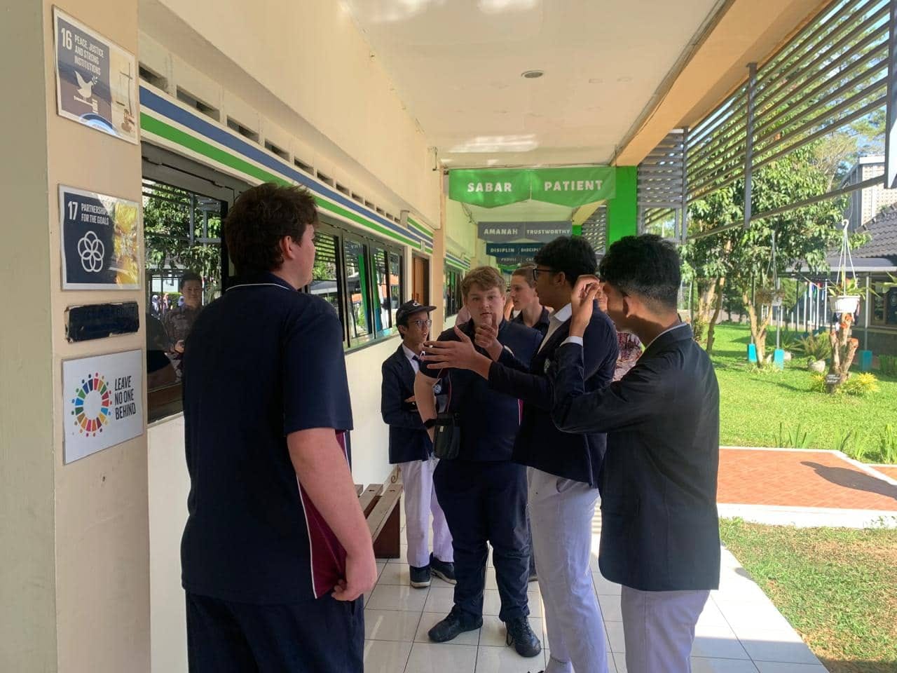 28 Siswa Bellarine Secondary College Australia Kunjungi Darul Hikam Lembang Bandung