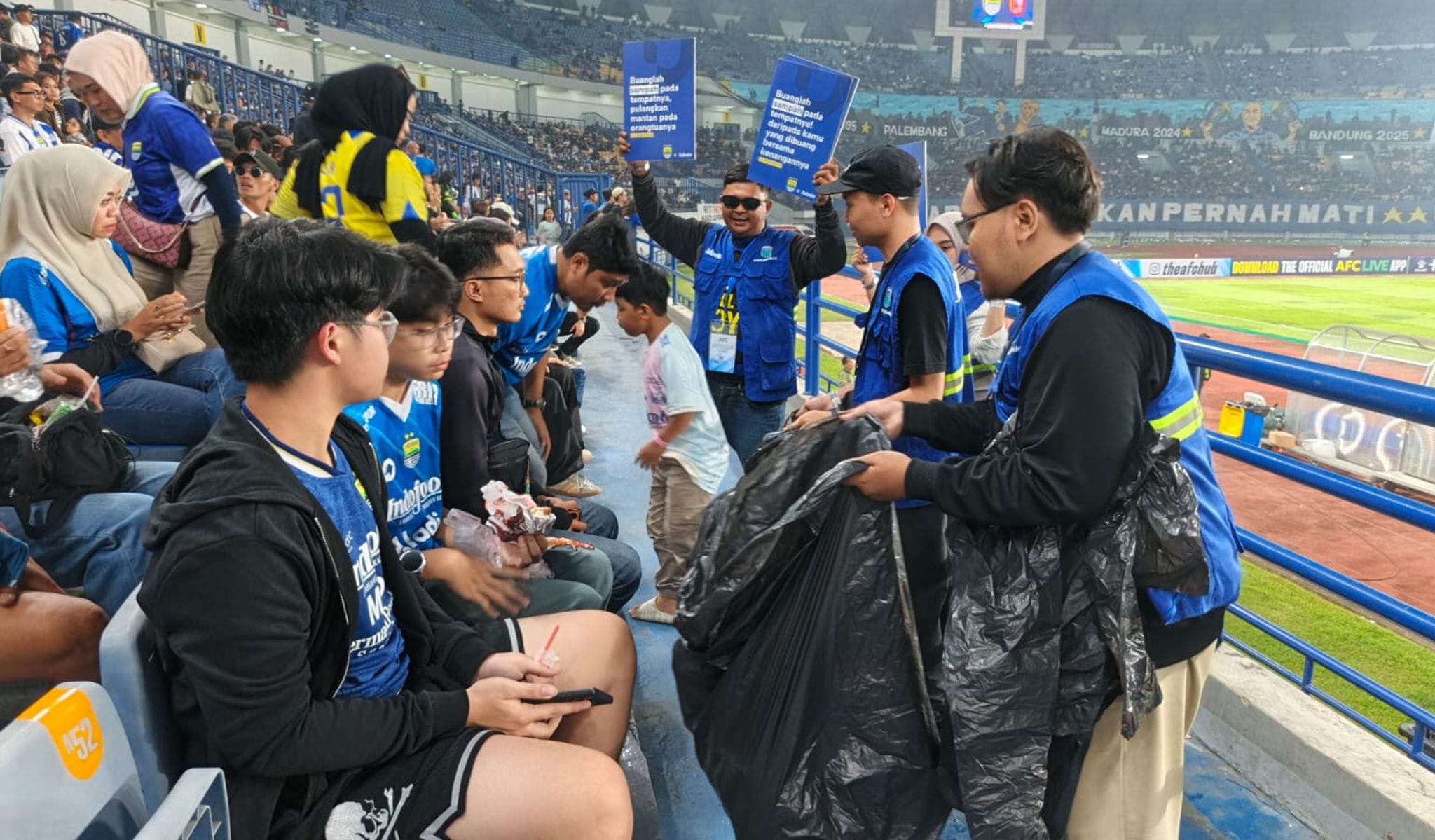 3,6 Ton Sampah Dikelola Zero Waste di GBLA: Persib vs Ratchaburi