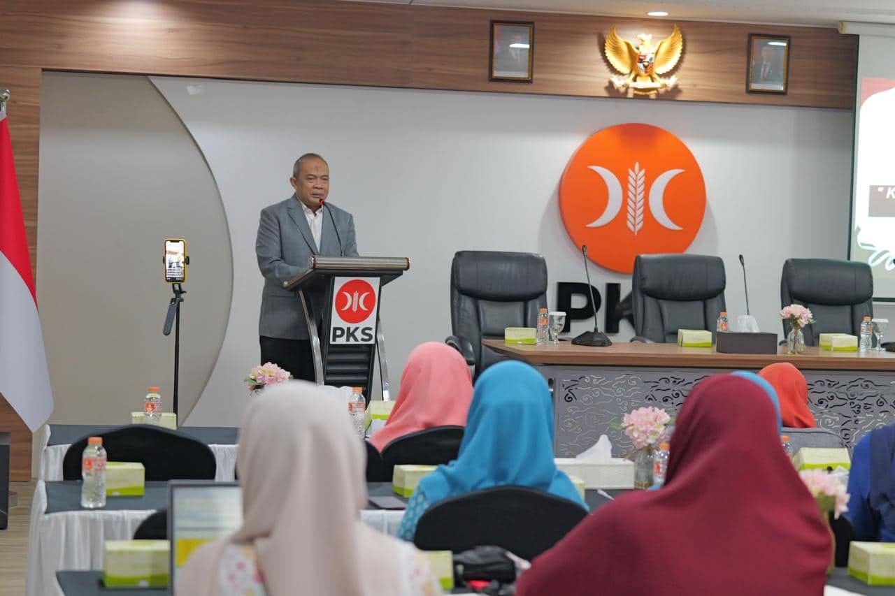 460 Ribu Siswa Jawa Barat Terpaksa Pilih Sekolah Swasta, Subsidi Rp218 Miliar Cukup?