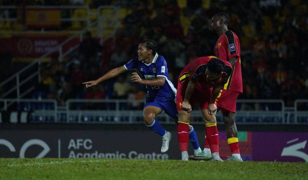 Adam Alis Persib Bersaing dengan Ronaldo di Nominasi ACL Two 2025/26