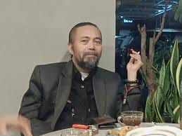Agus Flores Minta Kopi dan Rokok untuk Berbagi Cerita Sejarah Mataram Kuno
