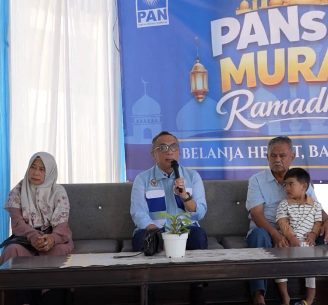 Anggota DPR Gelar Program Tebus Murah Pangan Ramadhan di Sukamenak Bandung