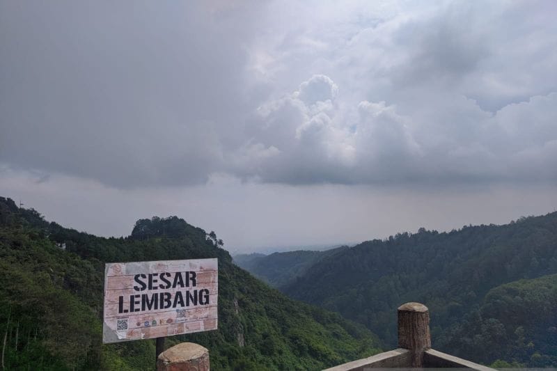Badan Geologi Ungkap 3 Segmen Berbeda Sesar Lembang Risiko Berbeda