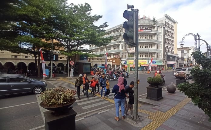 Bandung Destinasi Asia: Perlu Pembenahan Serius agar Tetap Bersinar