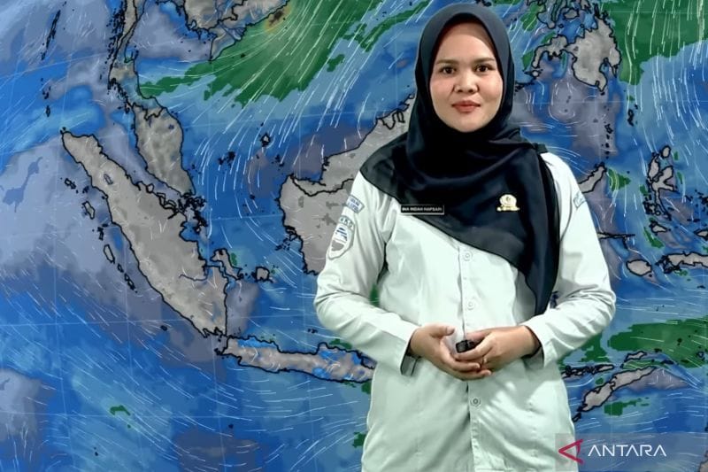 BMKG Prakirakan Cuaca Hari Ini: Bandung Berawan Tebal, Hujan di Lainnya