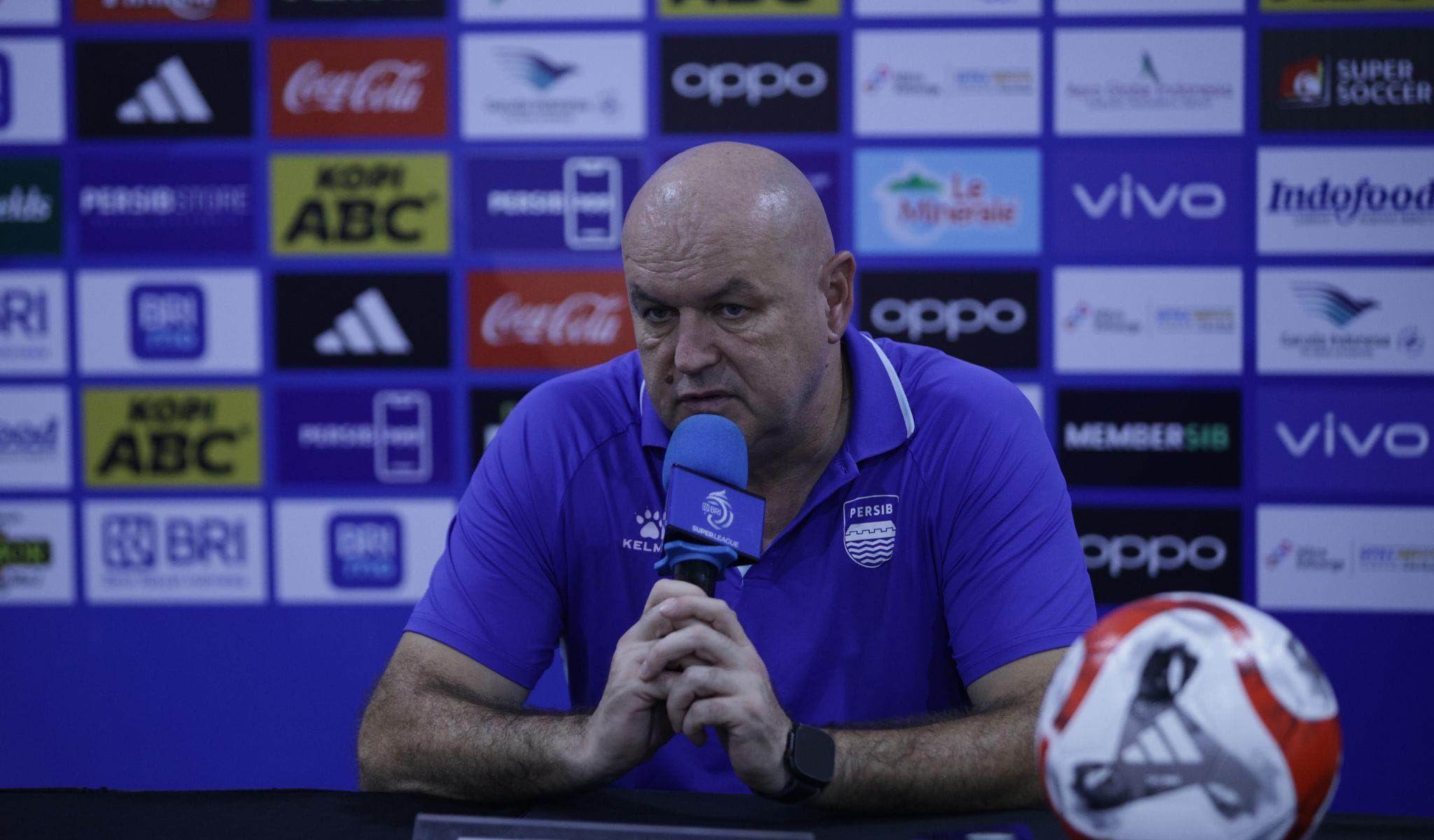 Bojan Hodak Pastikan PERSIB Siap Hadapi Borneo FC di Liga Super 2025/26