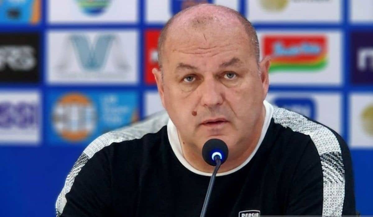 Bojan Hodak Syukur Imbang Persib Lawan Borneo FC yang Jaga Klasemen