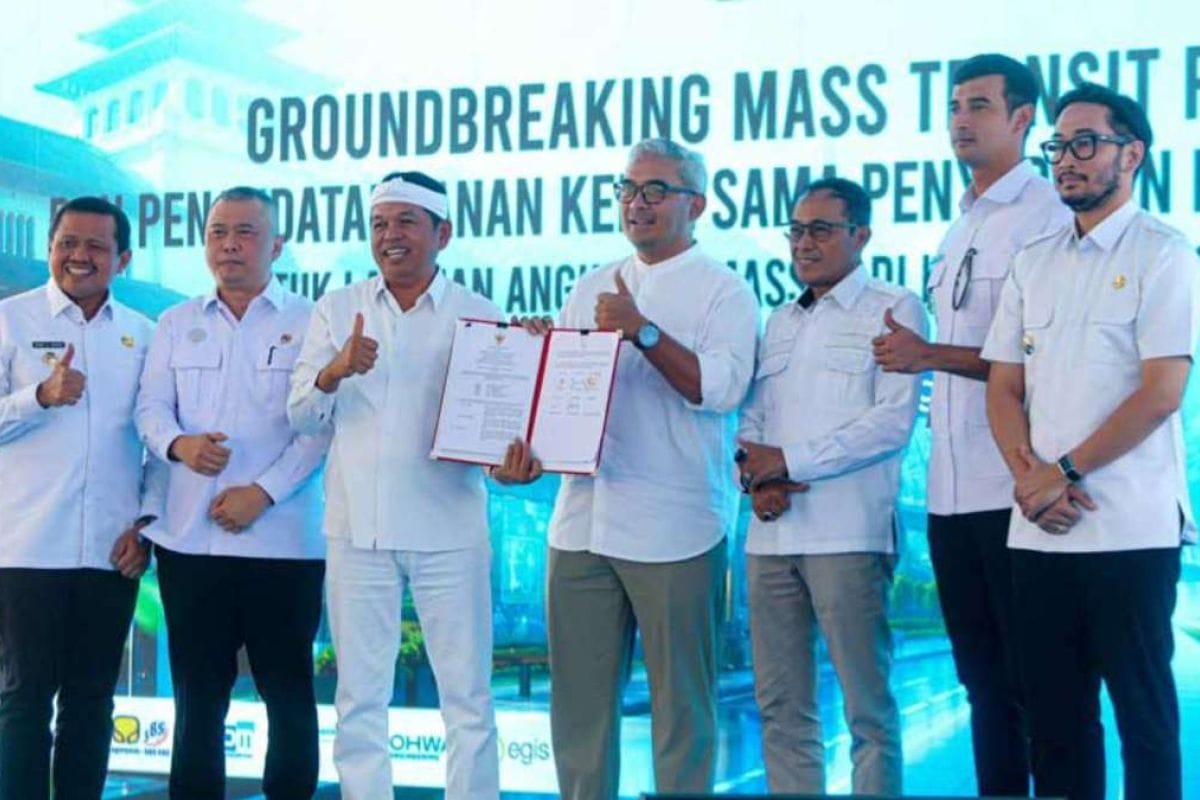 BRT Cekungan Bandung Rp1,3 Triliun Resmi Dibangun, Target Layani Warga 2027