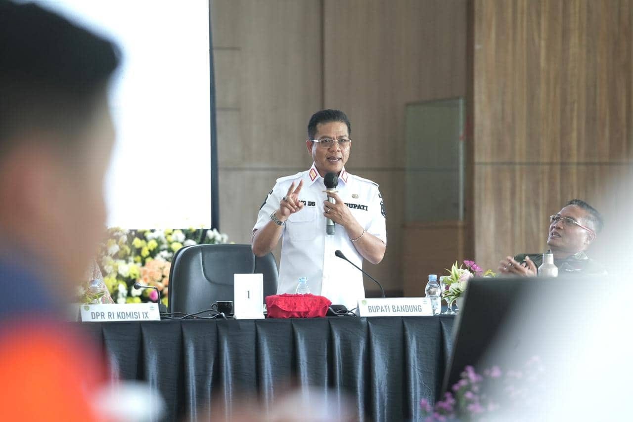 Bupati Bandung Ajak Kolaborasi Tangani Banjir DAS Citarum dan Sampah Bandung Raya