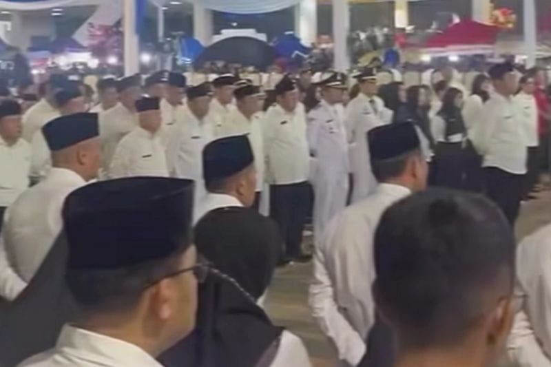 Bupati Karawang Rombak Ratusan ASN Malam Tahun Baru: Demi Efisiensi 2024?