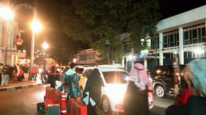 Cegah Kejahatan Malam, Bandung Terapkan Aturan Ketat bagi PKL dan Pelajar