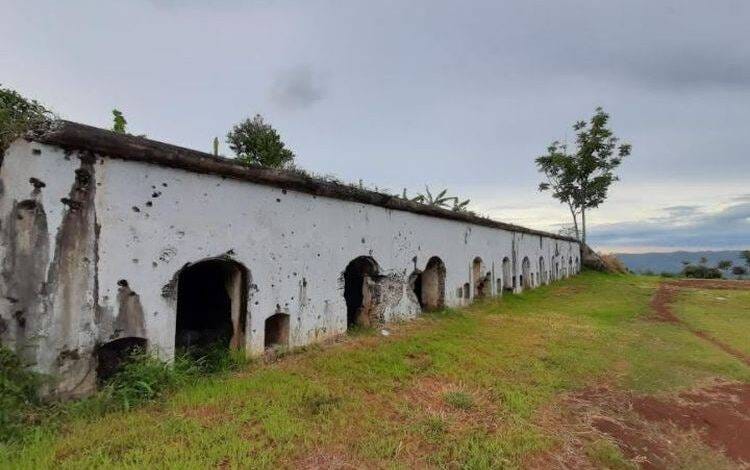 Terkuak! Jejak Kolonial di Balik Benteng Ciparang Cipatat KBB