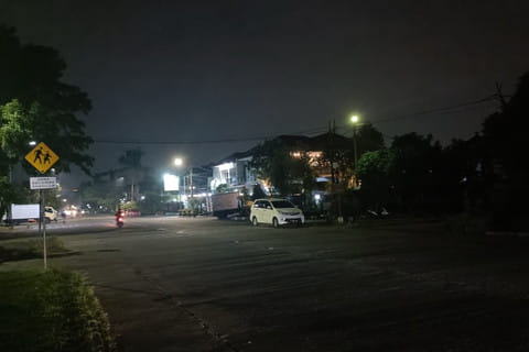 Cisaranten Gelap Gulita: Warga Bandung Resah, Kriminalitas Mengintai?