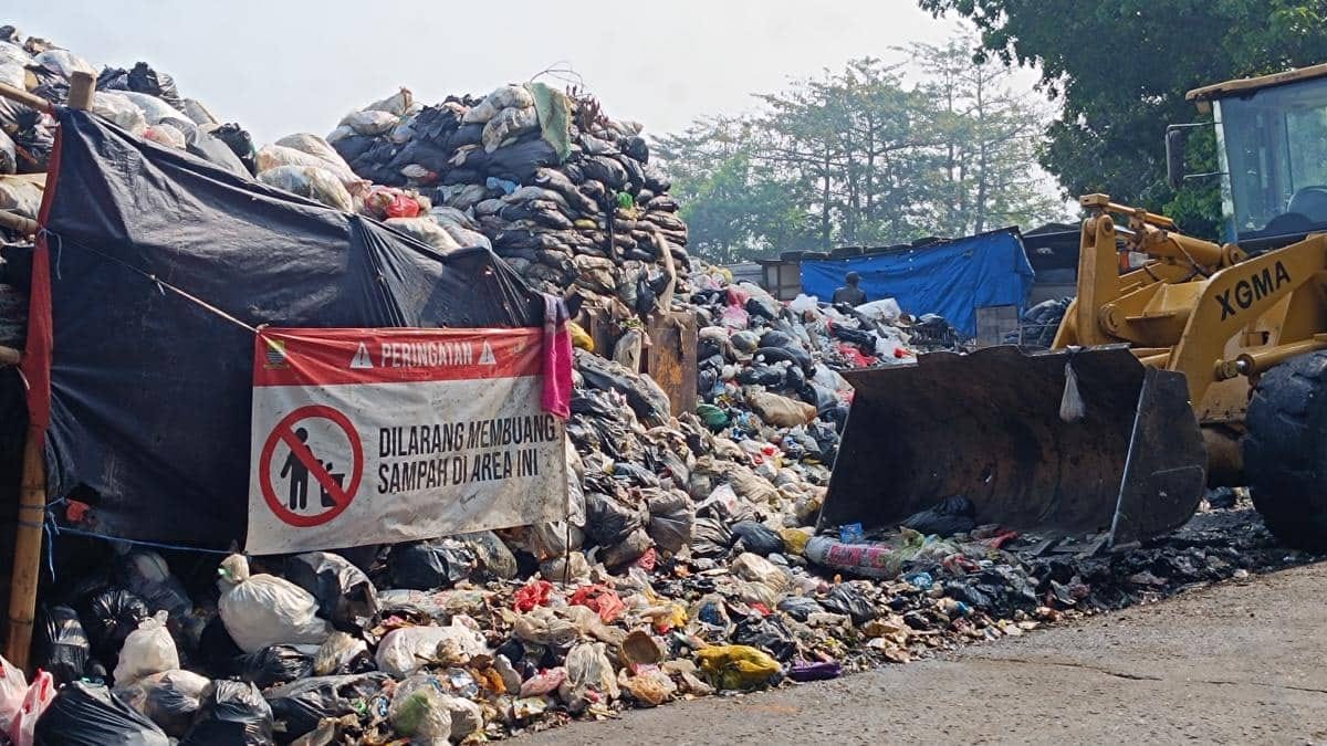 DLH Bandung Siapkan Metode Baru dan Dana Tambah Atasi Lonjakan Sampah