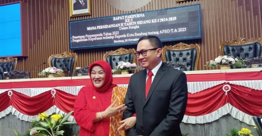 DPRD Bandung Minta Cek Pohon, Tiang Reklame Hadapi Cuaca Ekstrem