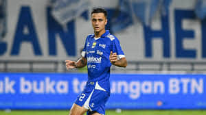 Eliano Reijnders: Atmosfer Suporter Persib Lebih Meriah dari Belanda