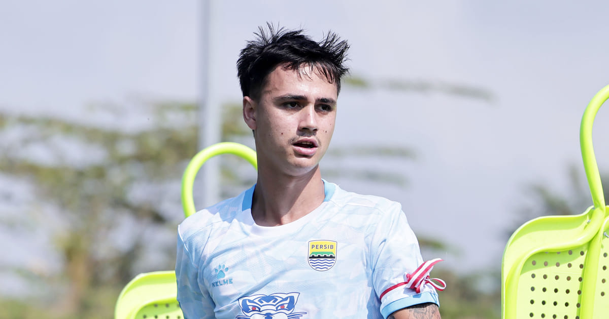 Eliano Reijnders Siap Dimainkan Lawan Bali United di Dewata Challenge Series