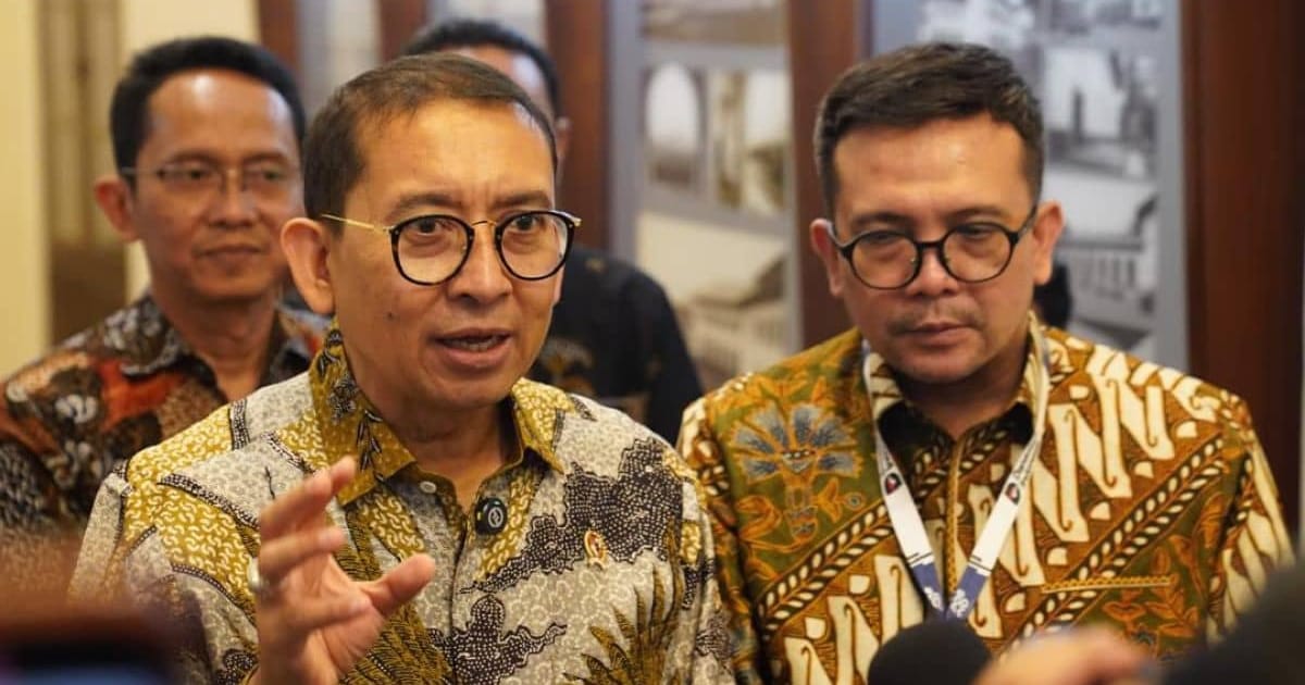 Fadli Zon Tinjau Museum Pos Indonesia Bandung: Dorong Transformasi Ruang Edukasi Berbasis Warisan Pos