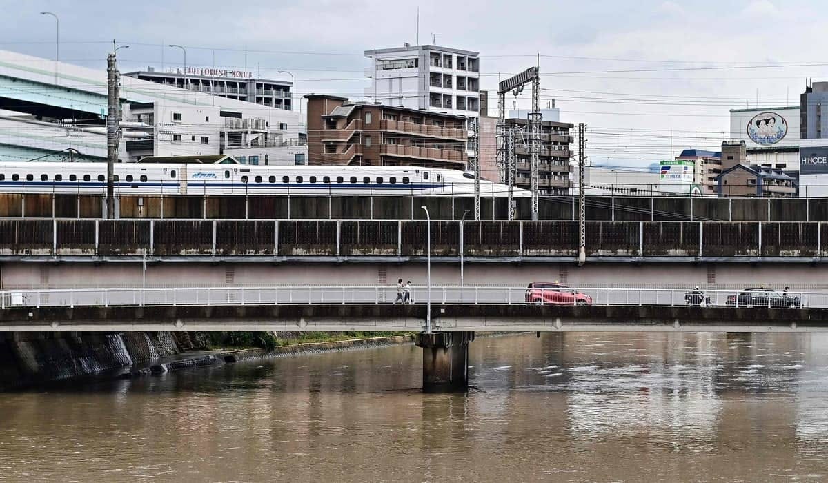 Gempa 6,3 Magnitudo Guncang Jepang Timur Laut, Shinkansen Berhenti
