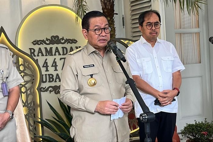 Gubernur Pramono Tinjau Longsor TPST Bantargebang, Pastikan Penanganan dan Bantuan