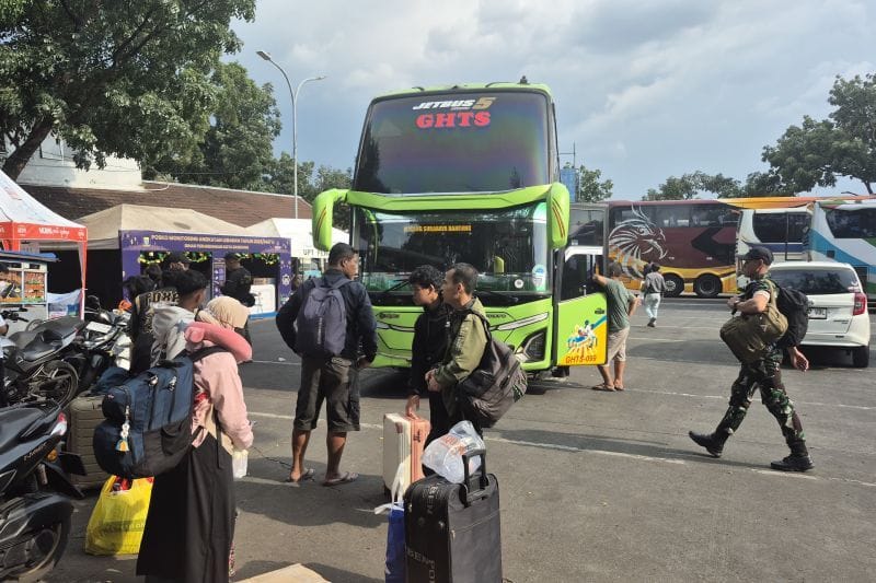 H-7 Lebaran 2026: Terminal Cicaheum Siap, Pergerakan Pemudik Meningkat