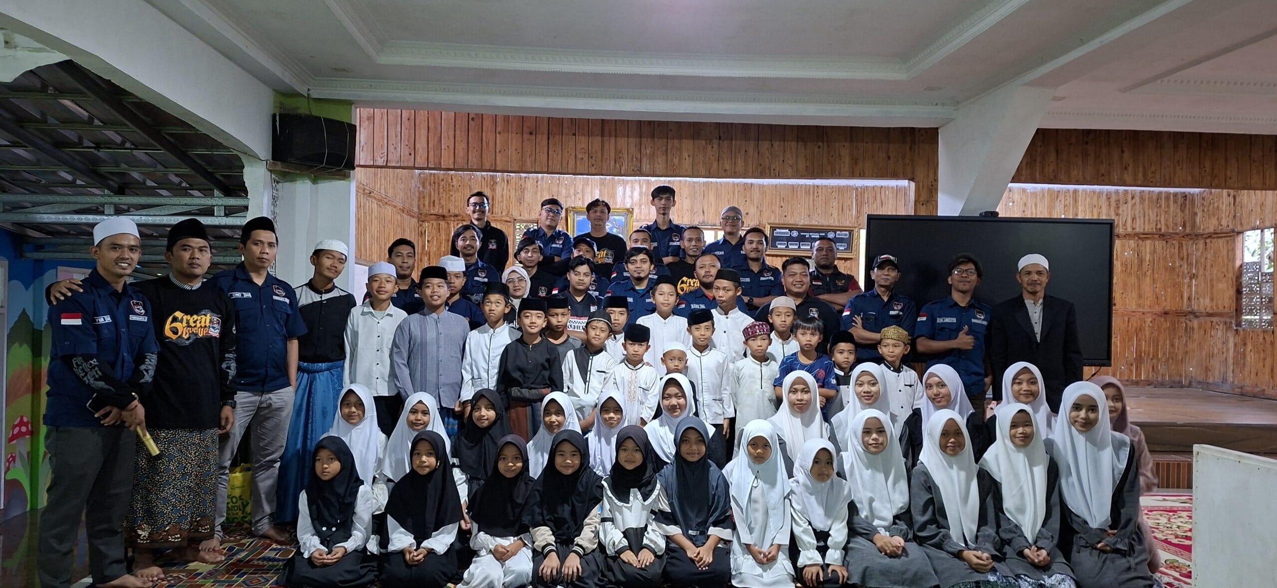 Honda ADV Purwakarta Gelar Iftar Berkah dan Santunan Anak Yatim di Ramadhan