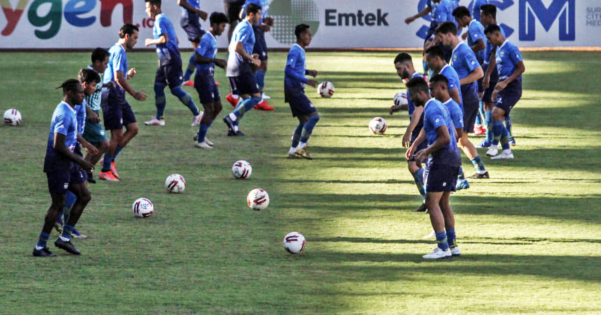 Igor Tolic Bocorkan Program Latihan Mandiri Jelang Musim Baru Persib Bandung