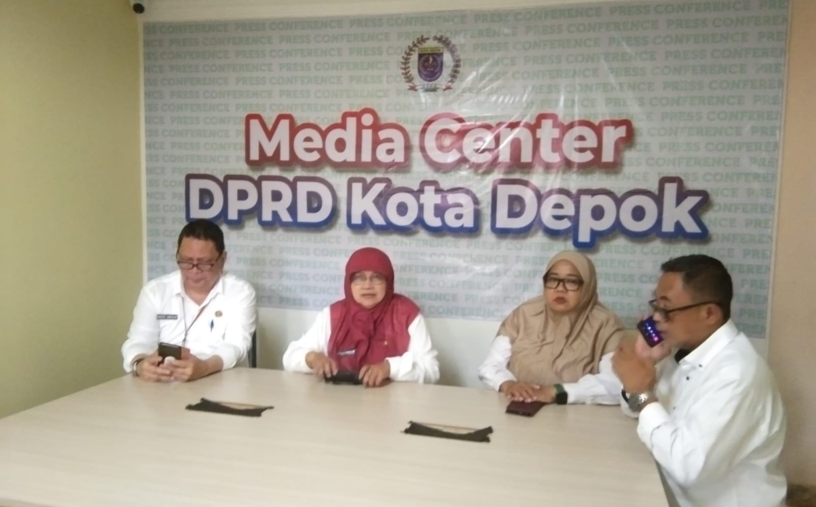 Insiden Pengusiran Wartawan: Sekretaris DPRD Depok Minta Maaf