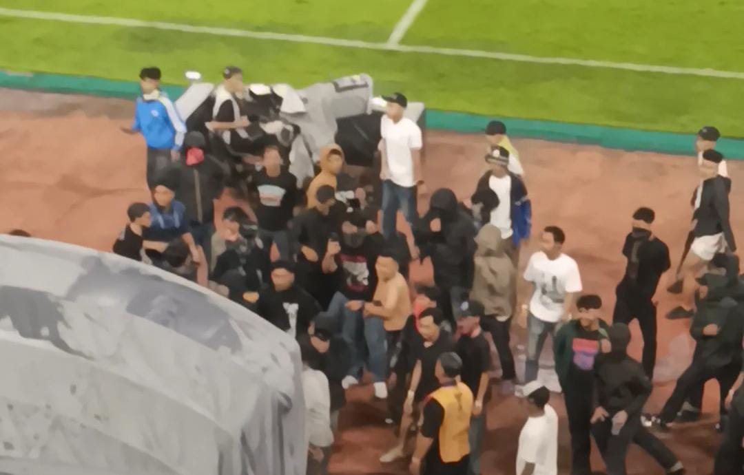 Insiden Suporter Persib vs Ratchaburi: Dampak pada Atmosfer Stadion