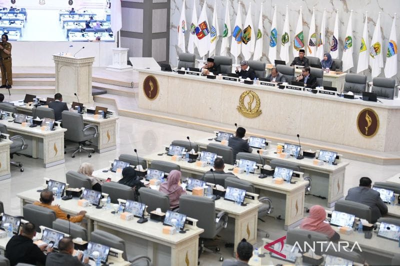 Interupsi Warnai Paripurna Perdana DPRD Jabar 2026: Ada Apa dengan AKD?