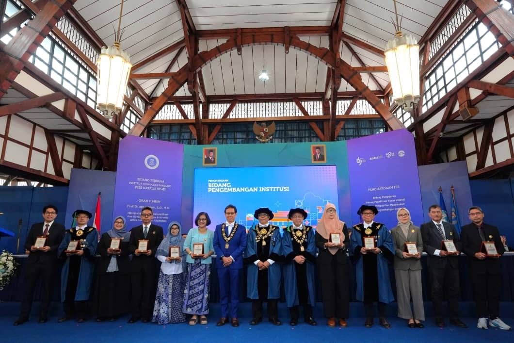 ITB Bandung Gelar Sidang Terbuka Dies Natalis ke-67: Fokus Riset dan Hilirisasi Bahan Alam