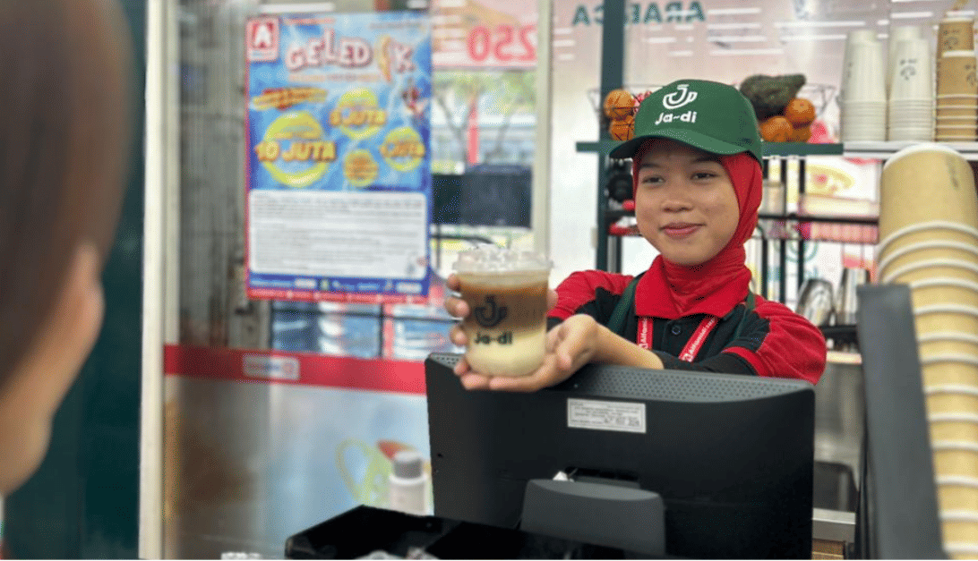 Ja~di Ekspansi: Kopi Ritel Praktis di Lebih dari 500 Gerai Alfamidi