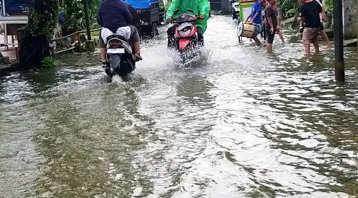 Jadi Langganan Banjir, Warga Kampung Lio Harapkan Solusi Terbaik dari Pemkot Depok