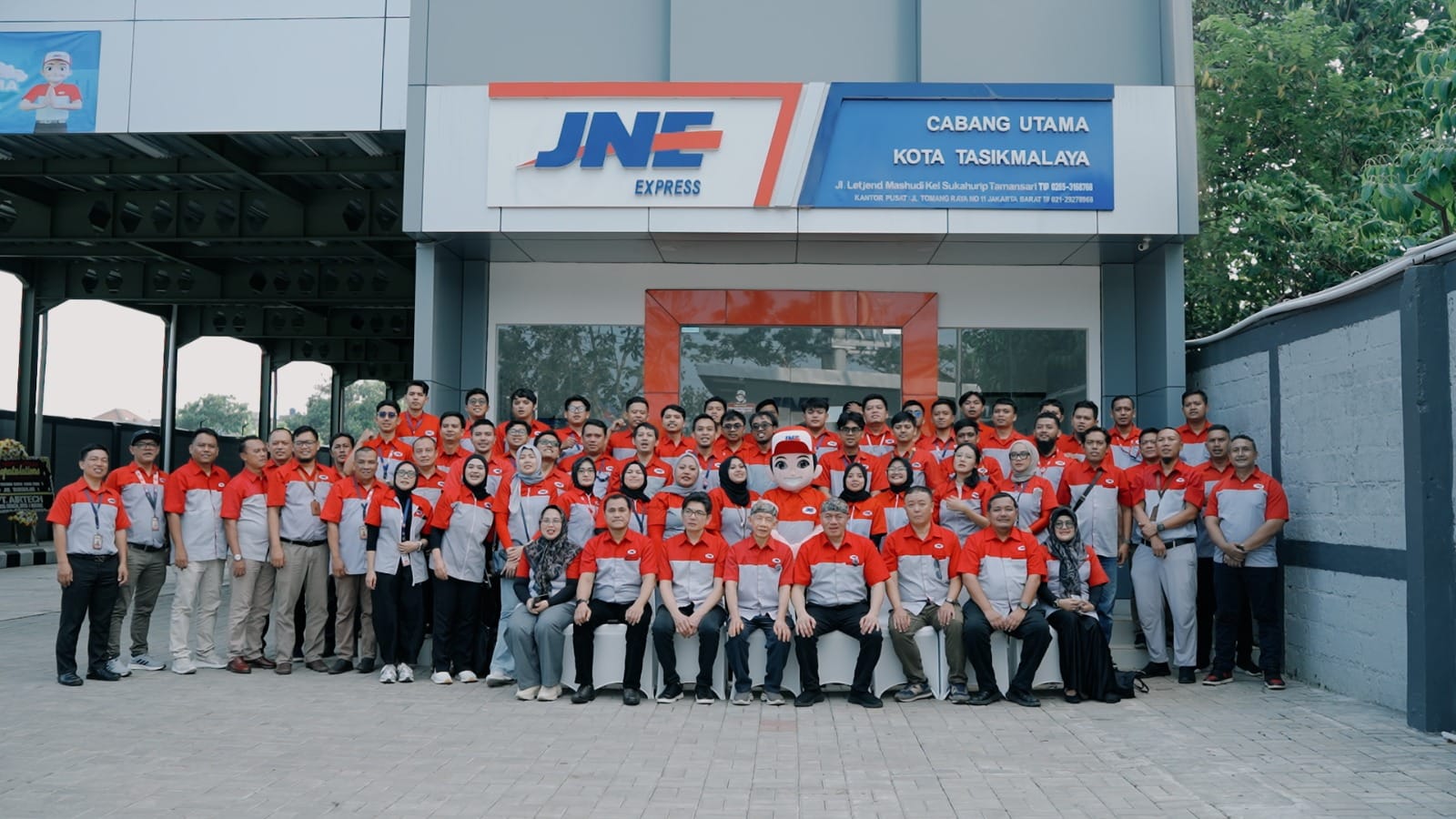 JNE Resmikan Cabang Utama Baru di Tasikmalaya untuk Dukung Ekonomi Lokal