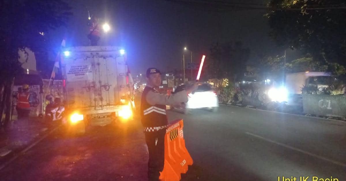 Kabel Internet Terputus di Jalan Kopo Lukai Pelajar, Pemangkasan Pohon Jadi Langkah Mitigasi