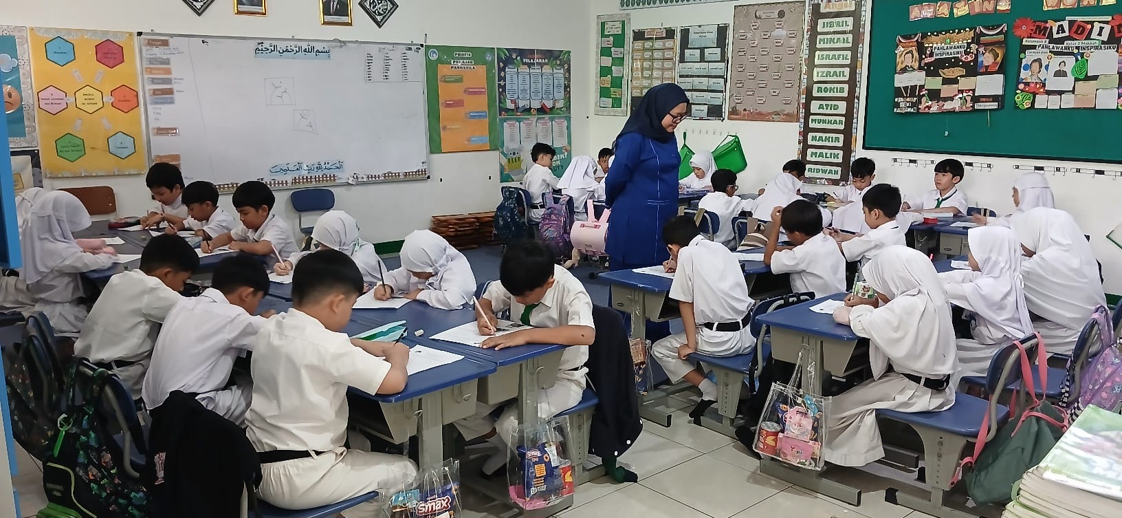 Kampanye GGL: Pemkot Bandung Edukasi Gaya Hidup Sehat di Sekolah