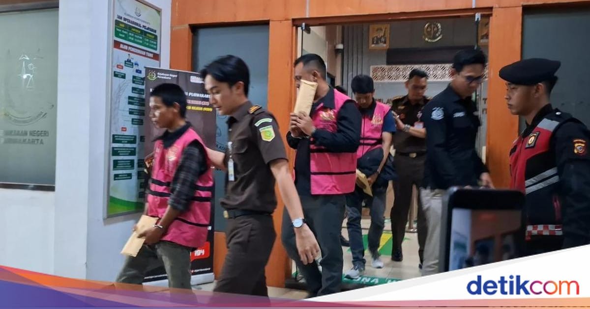 Kejari Purwakarta Tahan Tiga Tersangka Penyalagunaan Kredit Bank BUMN Senilai Rp 3,4 Miliar