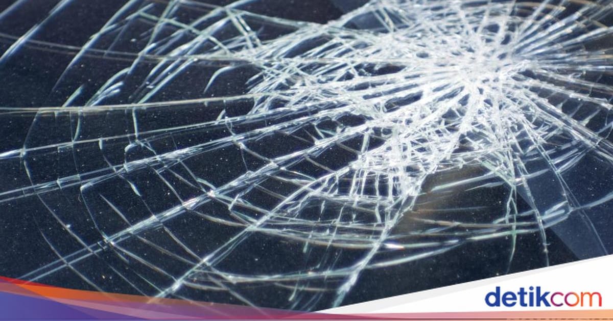 Keluarga Kalideres yang Tiba di Tasikmalaya dalam Peti,Tabrakan Minibus dan Truk Tewaskan 4 Orang