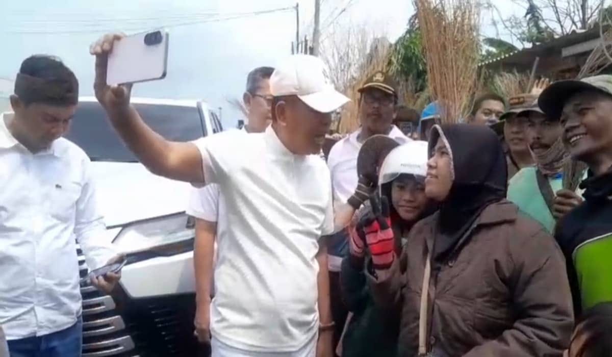 Kompensasi Rp600rb dari KDM untuk Penyapu Koin di Sewo Pantura