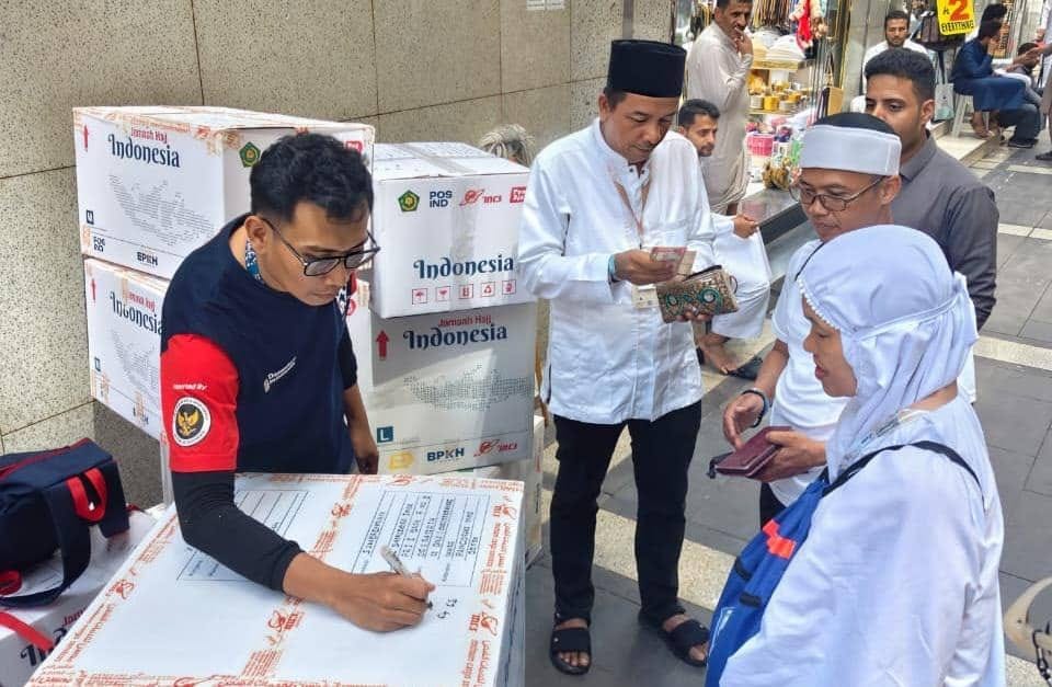 Konflik Timur Tengah: Pos Indonesia Ubah Jalur Kargo Haji di Bandung