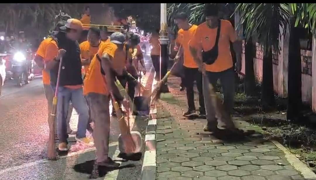 Tahun Baru 2026: Purwakarta 'Panen' 1 Ton Sampah Plastik, DLH Bersih-bersih