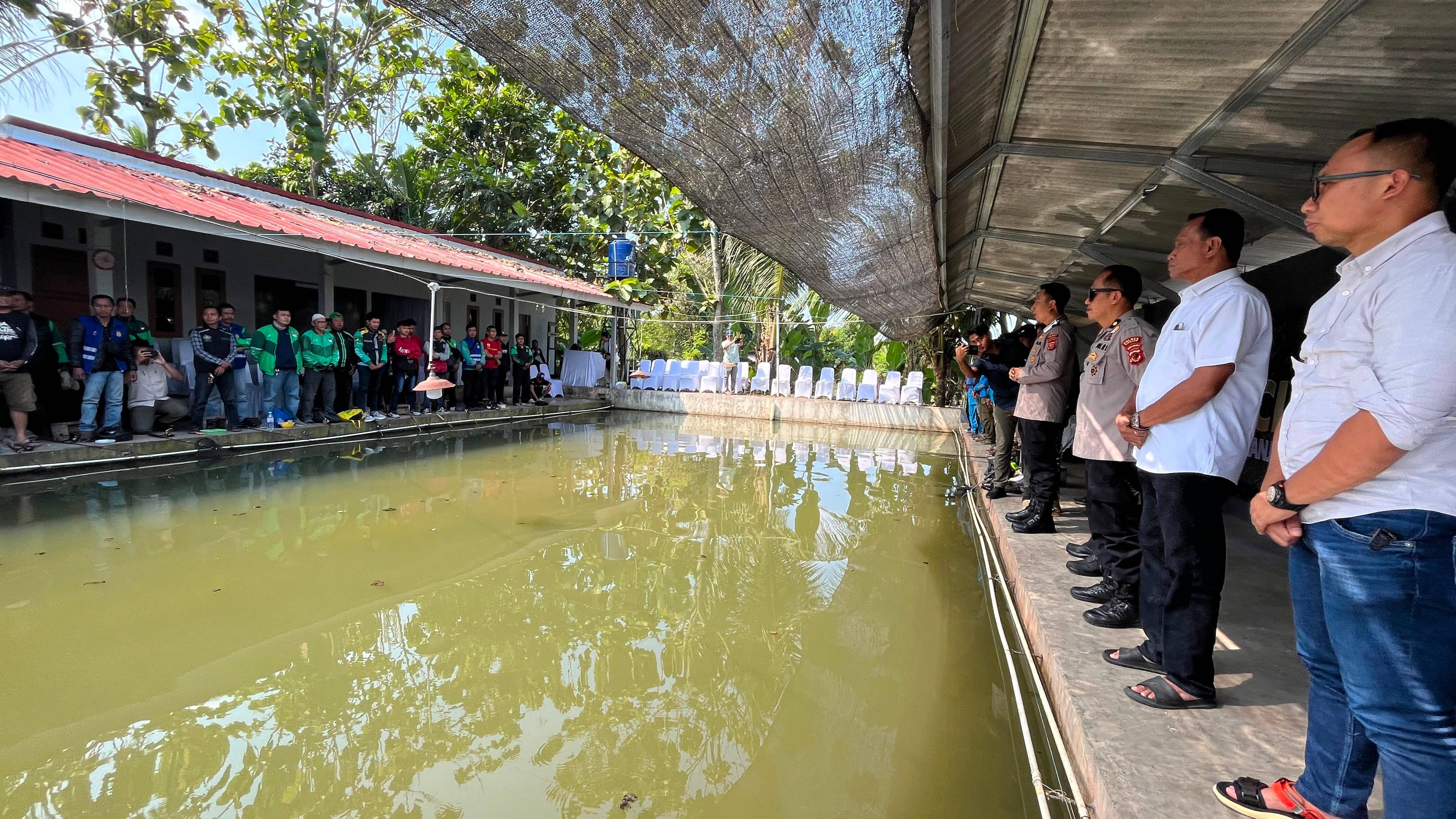 Mancing Bareng Polkapolres Cianjur dan Driver Ojol, Perkuat Sinergitas Kamtibamas