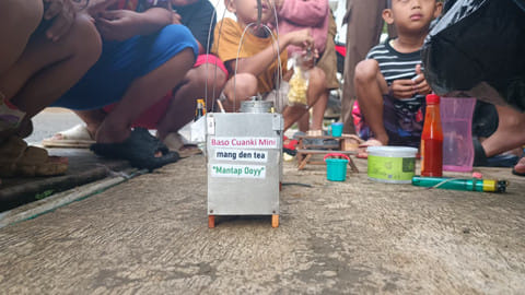 Mang Den: Gerobak Cuanki Mini Padalarang, Kisah Sukses Usaha Lokal