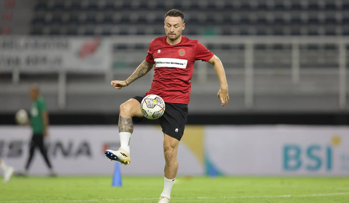 Marc Klok Ungkap Kekecewaan Persib Usai Imbang 1-1 dengan Borneo FC Samarinda