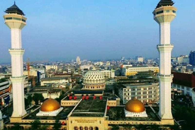 Masjid Raya Bandung Kini Mandiri: Tanpa Dana Pemprov Jabar per Januari