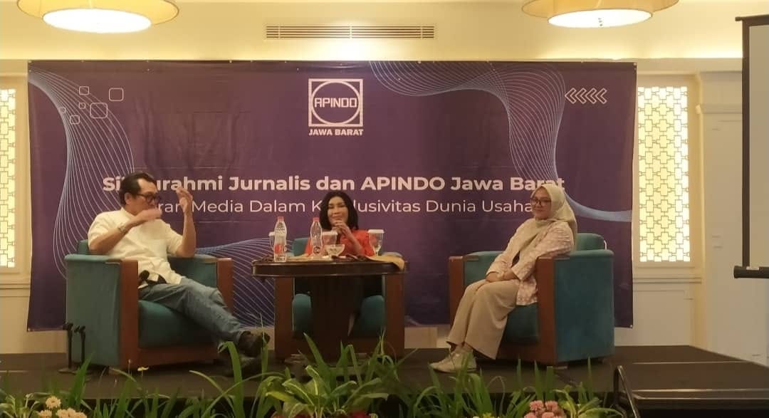 Media Massa Jadi Pilar Ekonomi: Peran Strategis dalam Iklim Usaha