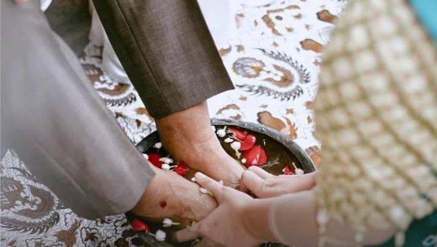 Mengenal Ngaras: Tradisi Sakral Permohonan Restu Pernikahan Adat Sunda